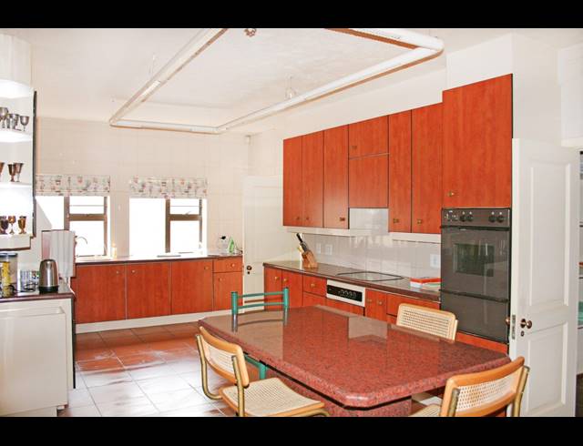4 BEDROOM HOUSE FOR SALE IN BEDFORD PARK